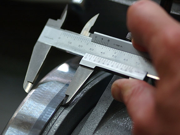 measuring caliper