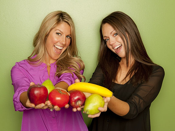 two female nutritionists